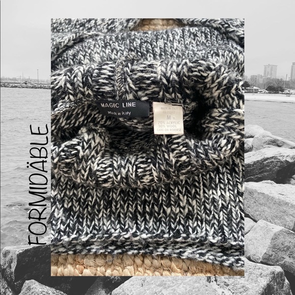 Wool Turtleneck Sweater - Picture 4 of 4